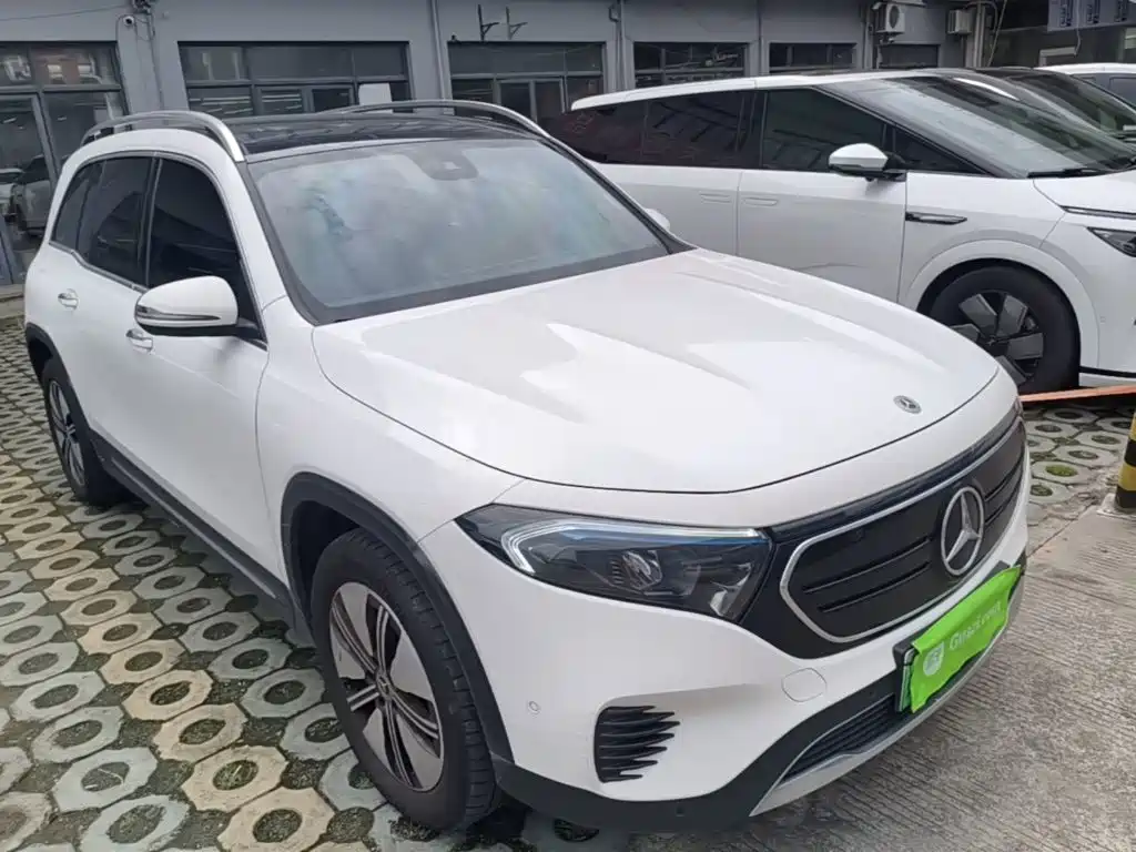 Mercedes-Benz EQB 2023