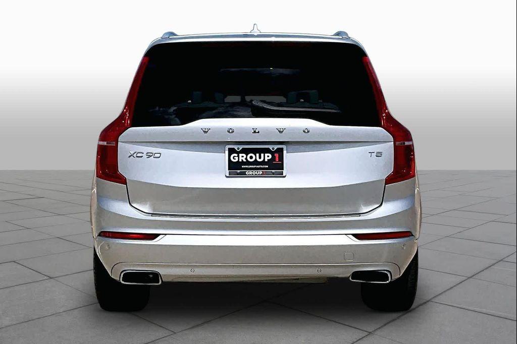 Volvo XC90 2021