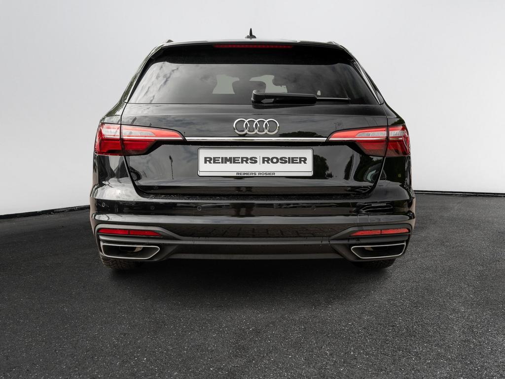 Audi A4 2022