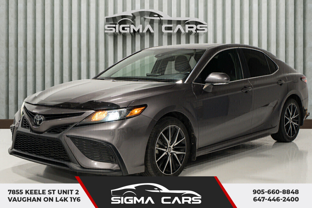 Toyota Camry 2021