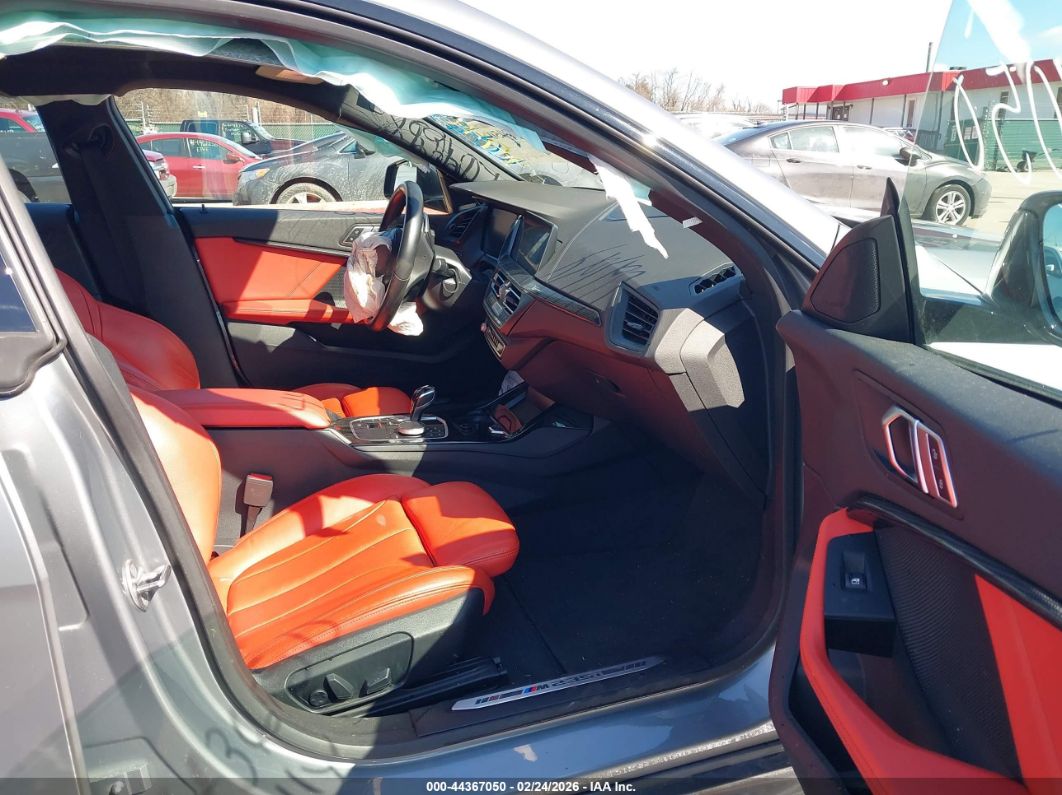 BMW M235 2022