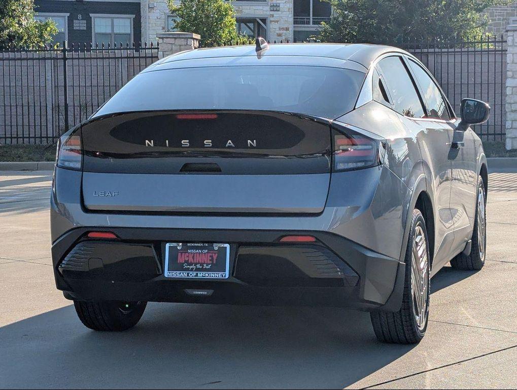 Nissan Leaf 2026