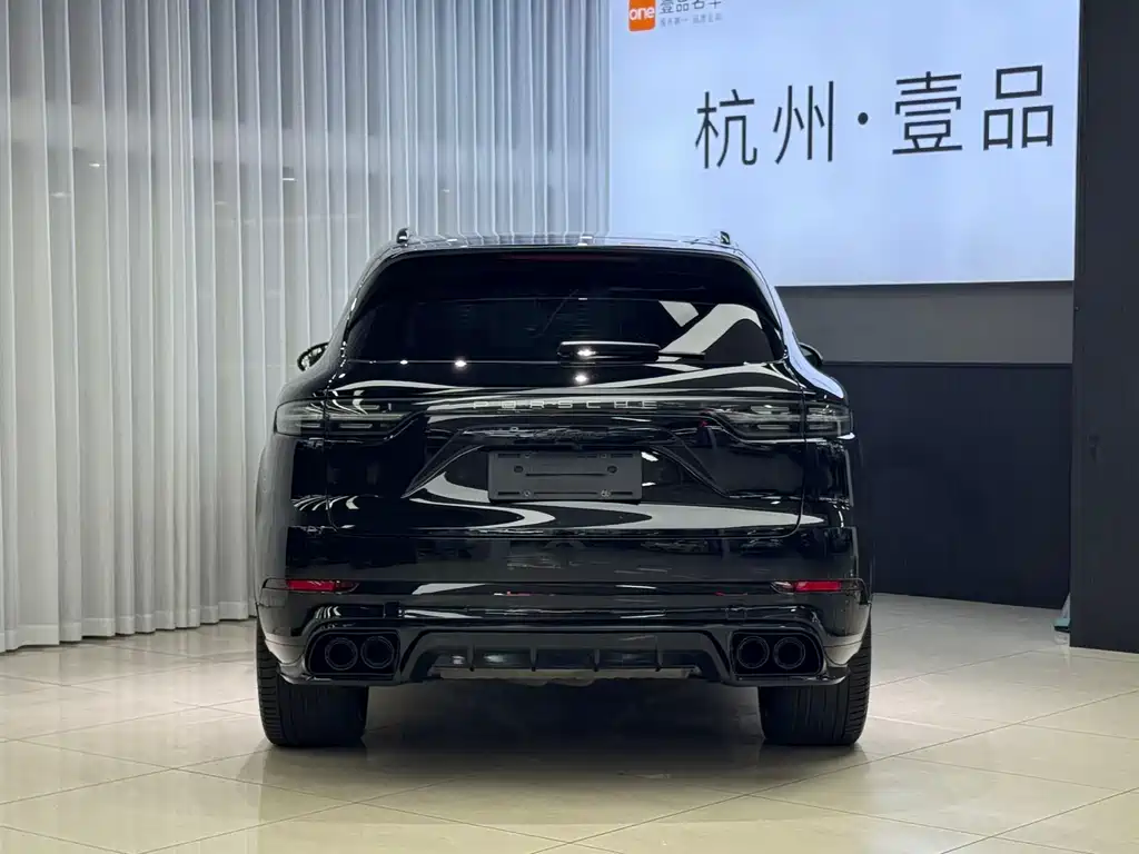 Porsche Cayenne 2023