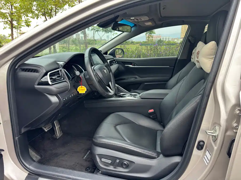 Toyota Camry 2022