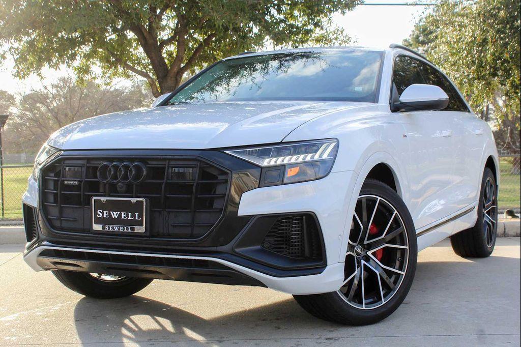 Audi Q8 2023