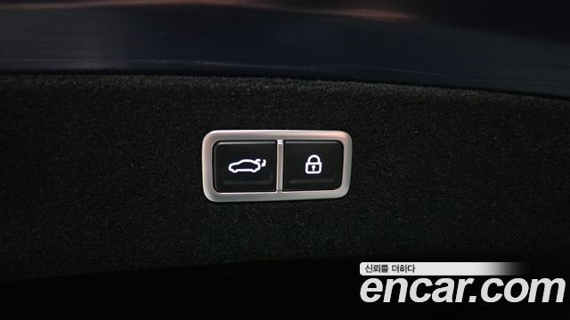 Genesis G90 2023