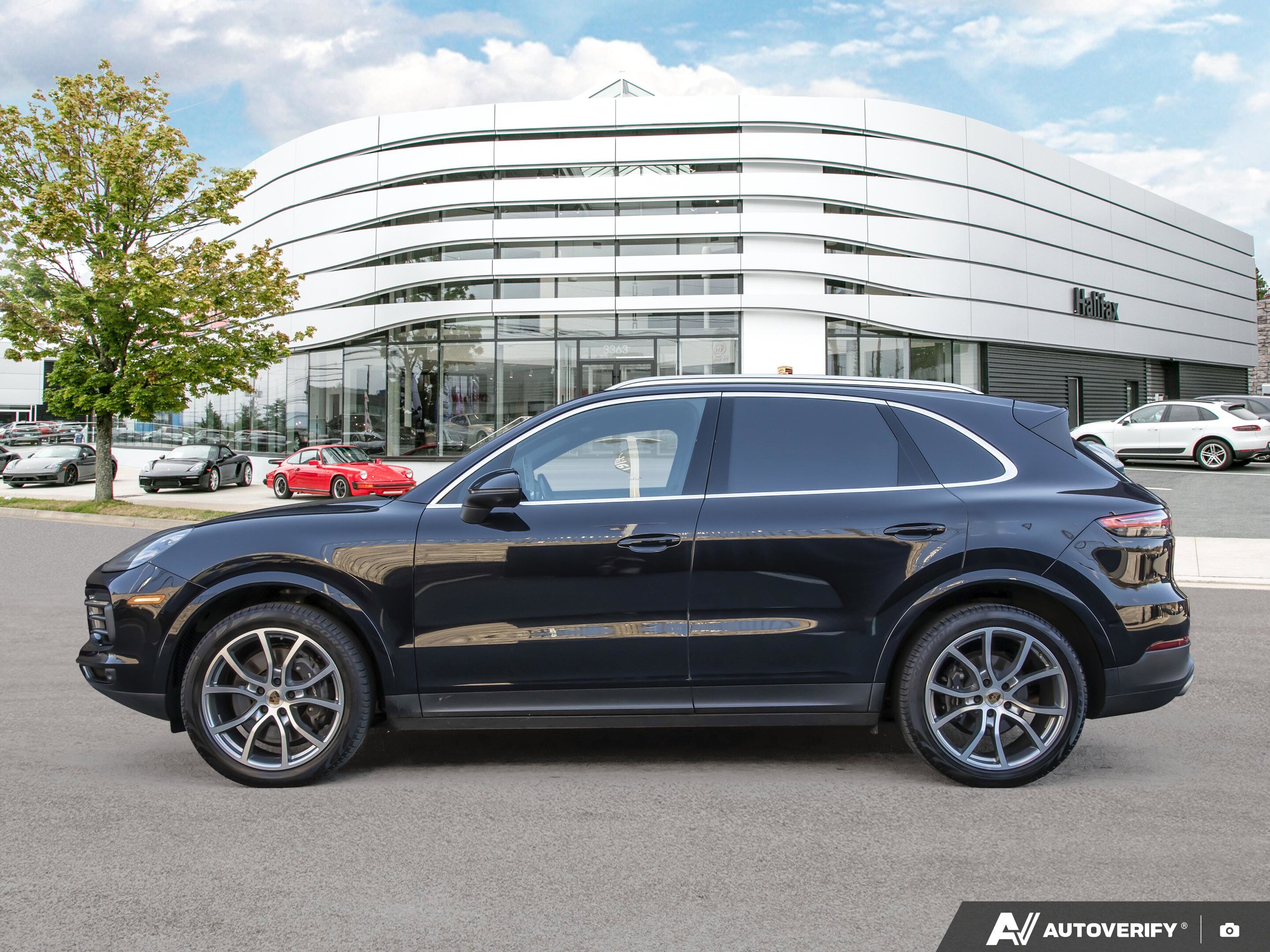 Porsche Cayenne 2021
