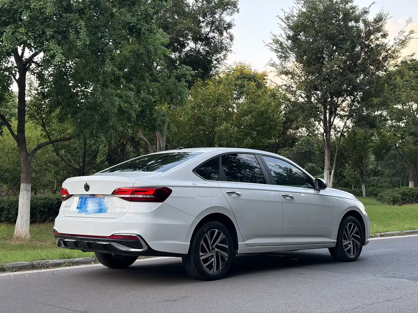 Volkswagen Lavida 2024