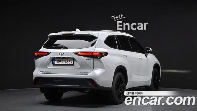 Toyota Highlander 2025