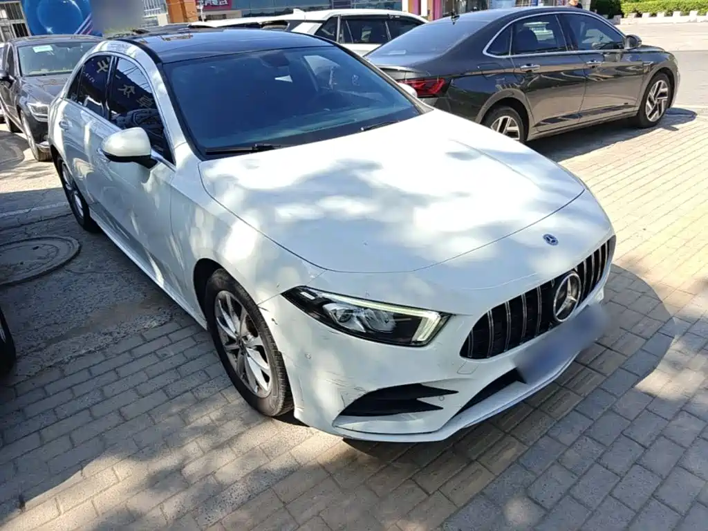 Mercedes-Benz A-Класс 2021