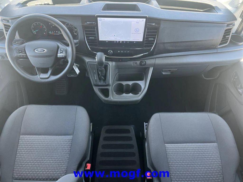 Ford Transit 2024
