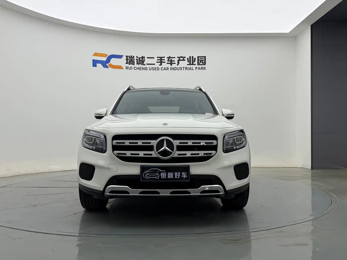 Mercedes-Benz GLB 2022
