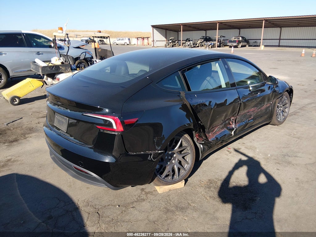 Tesla Model 3 2025