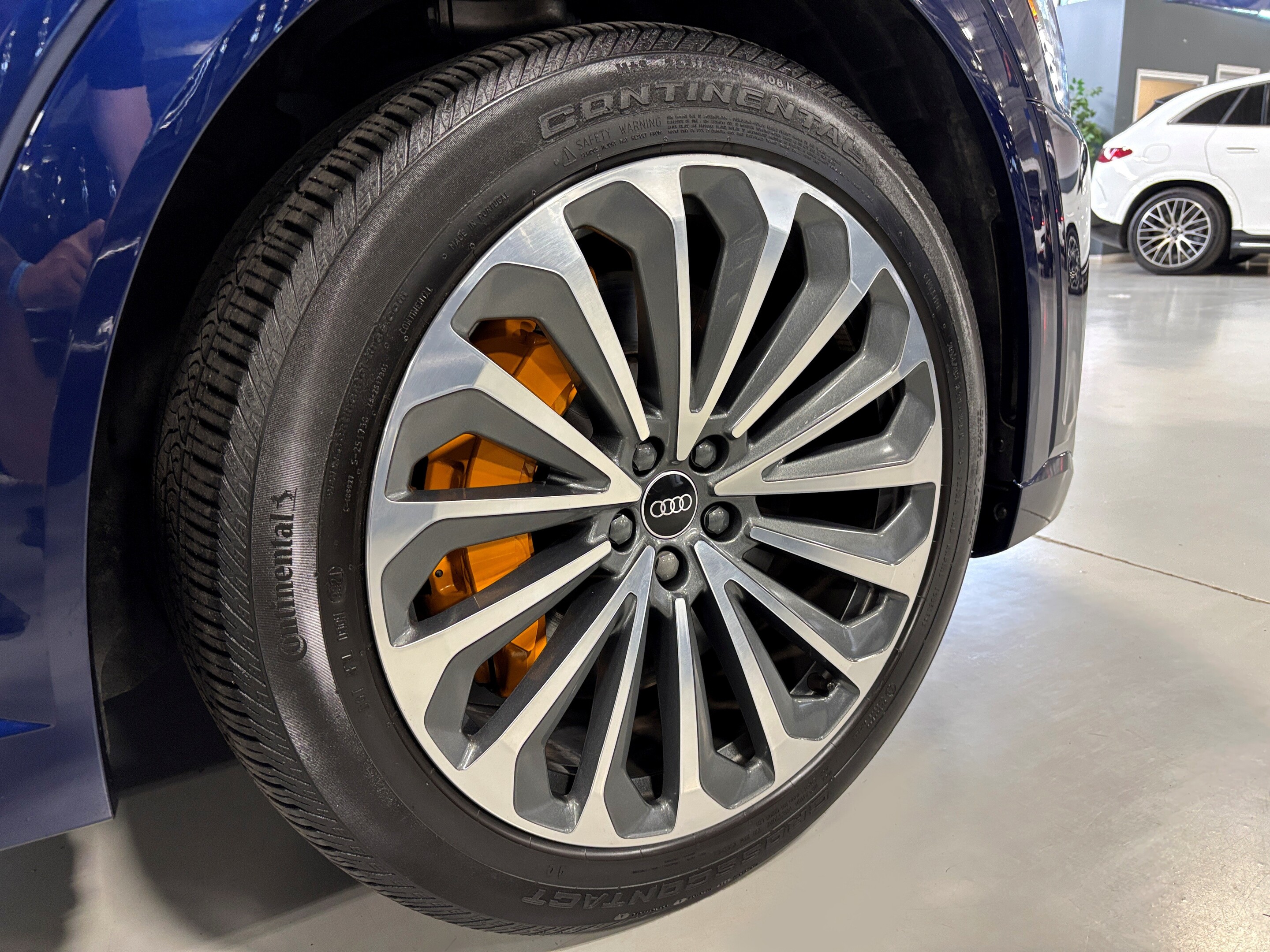Audi e-tron 2022