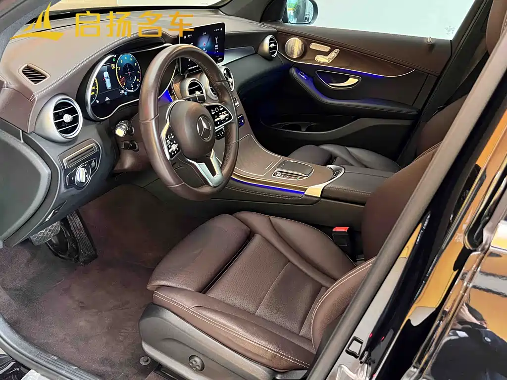 Mercedes-Benz GLC 2021