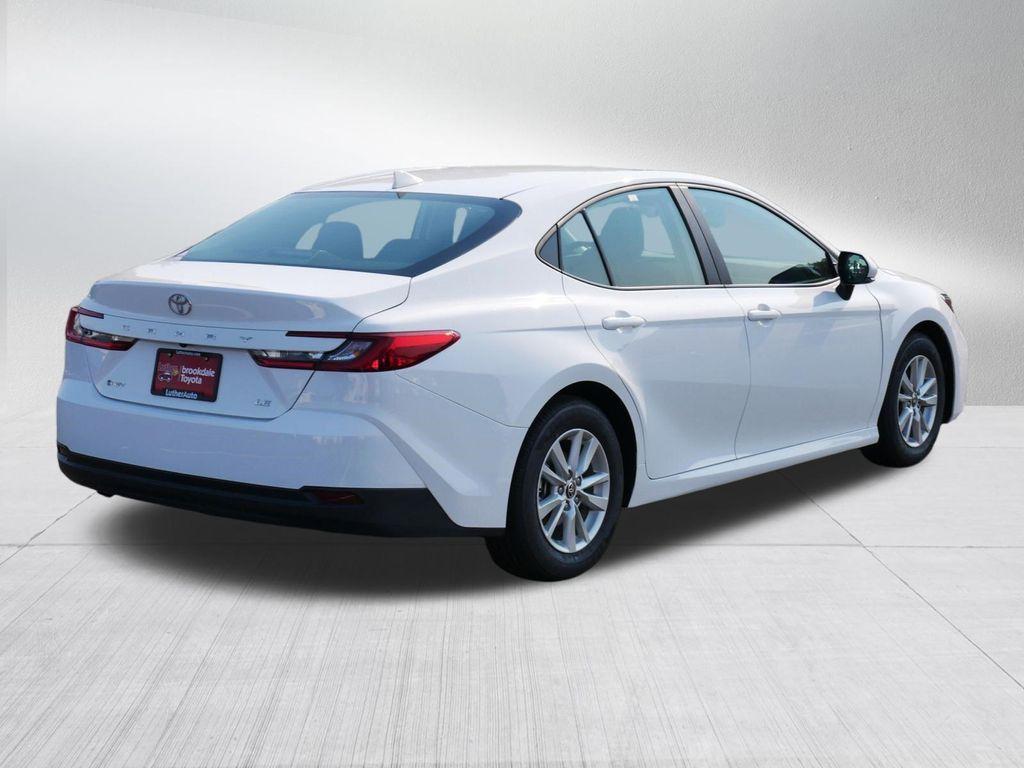 Toyota Camry 2025