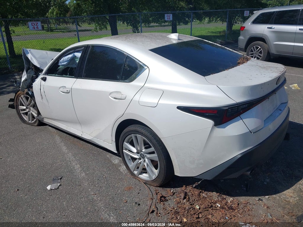 Lexus IS 300 2021