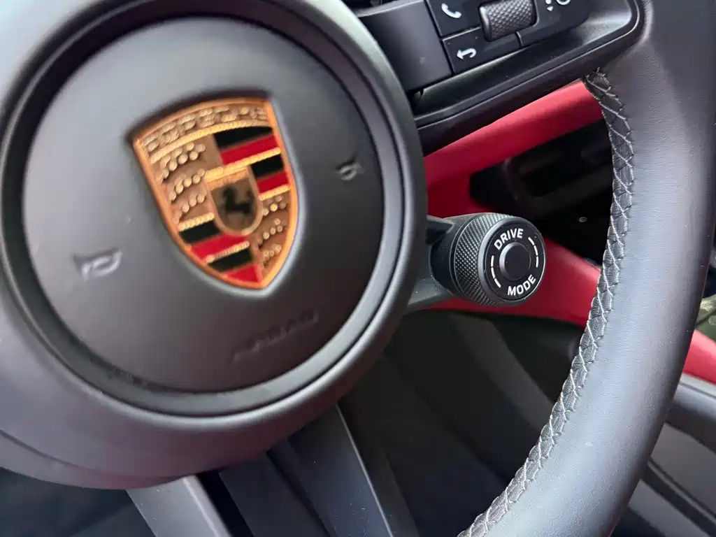 Porsche Cayenne 2024
