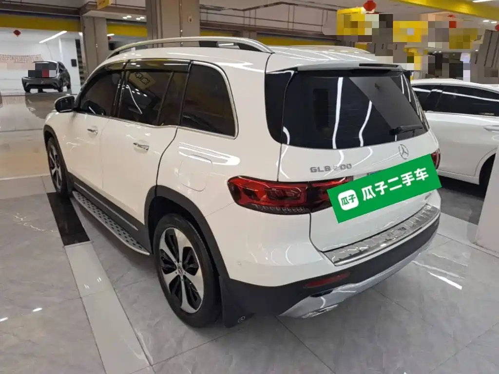 Mercedes-Benz GLB 2021