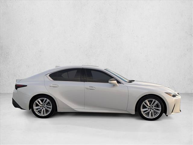 Lexus IS 300 2024