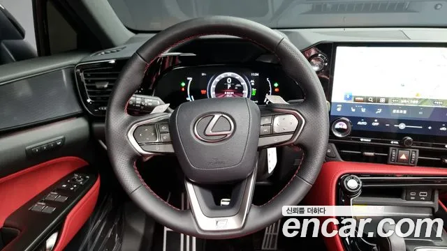 Lexus NX 2024