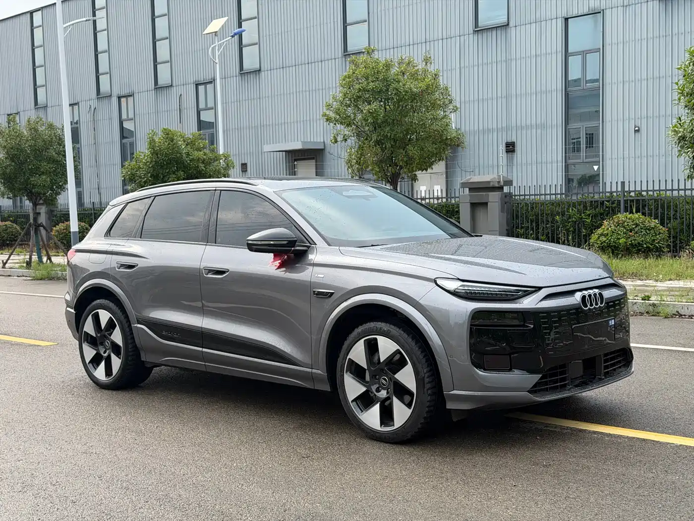 Audi e-tron 2025