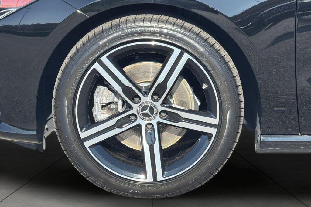 Mercedes-Benz CLA 250 2023