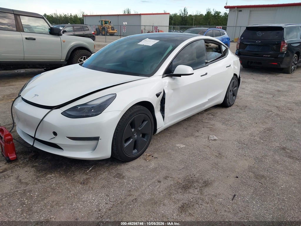 Tesla Model 3 2021