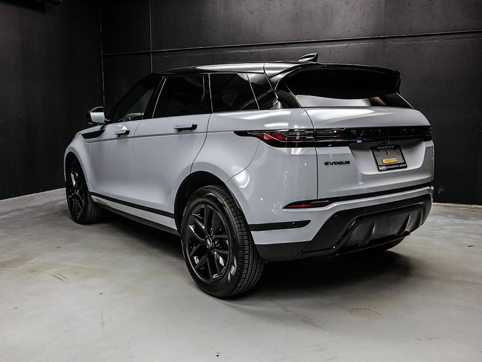 Land Rover Range Rover Evoque 2025