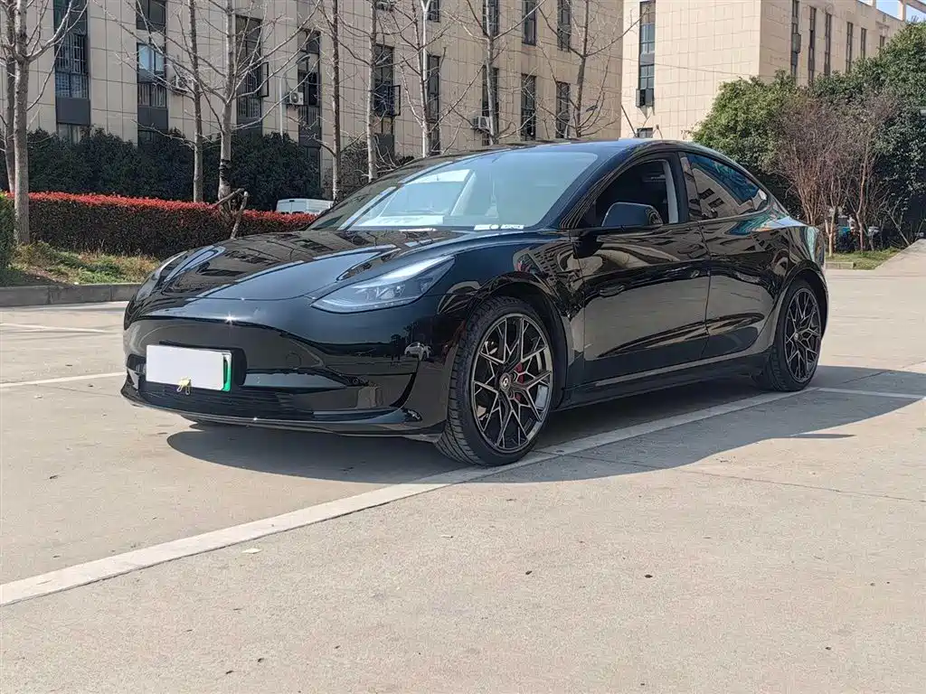 Tesla Model 3 2023