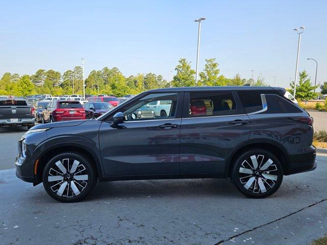 Mitsubishi Outlander 2025