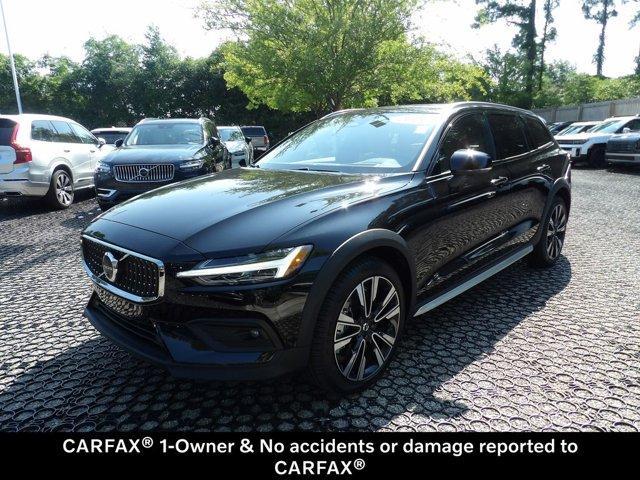 Volvo V60 Cross Country 2026