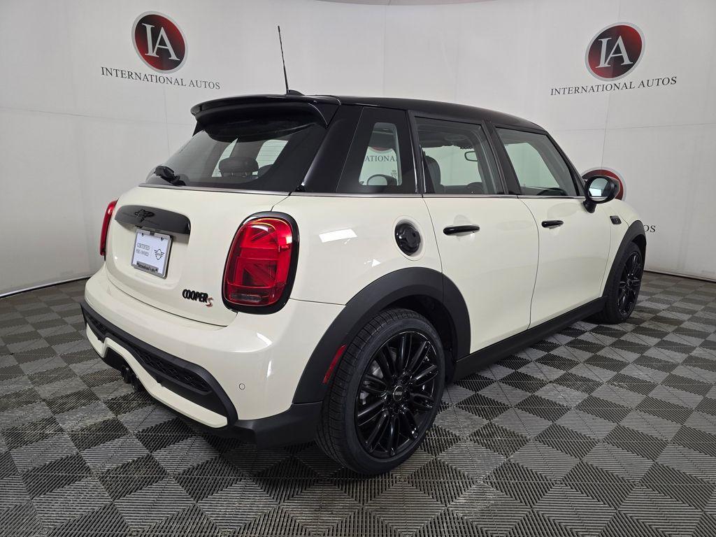 Mini Hardtop 2023