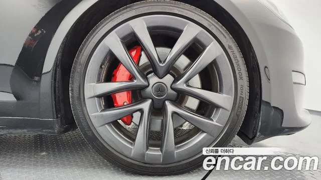 Tesla Model S 2023