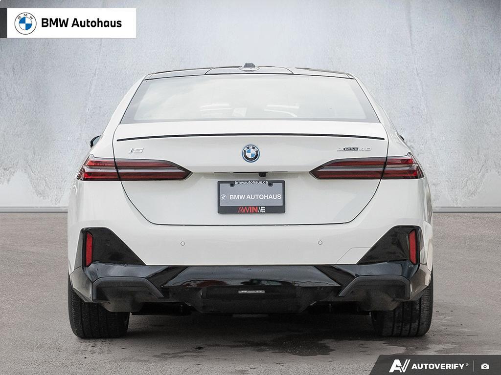 BMW i5 2025
