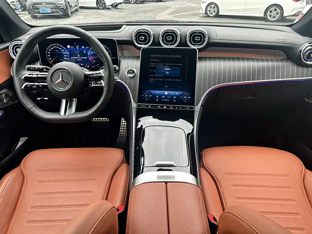 Mercedes-Benz GLC 2024