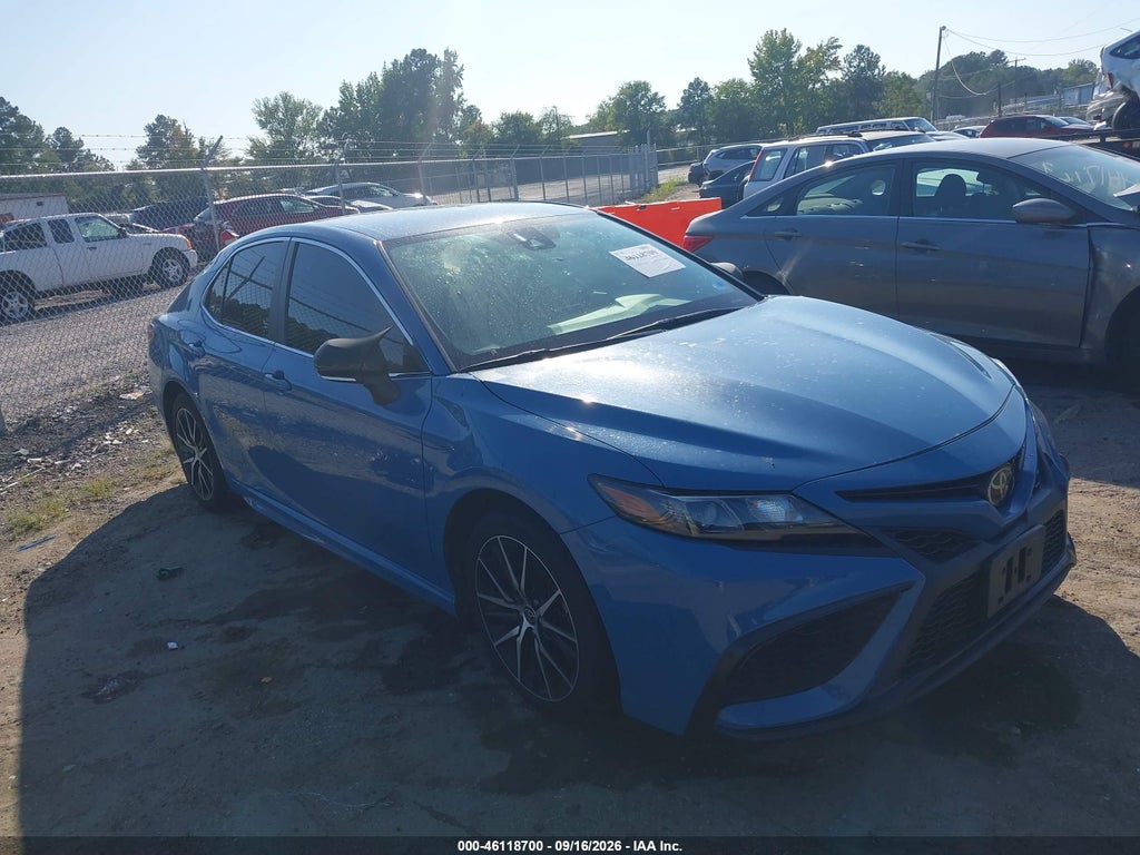 Toyota Camry 2023