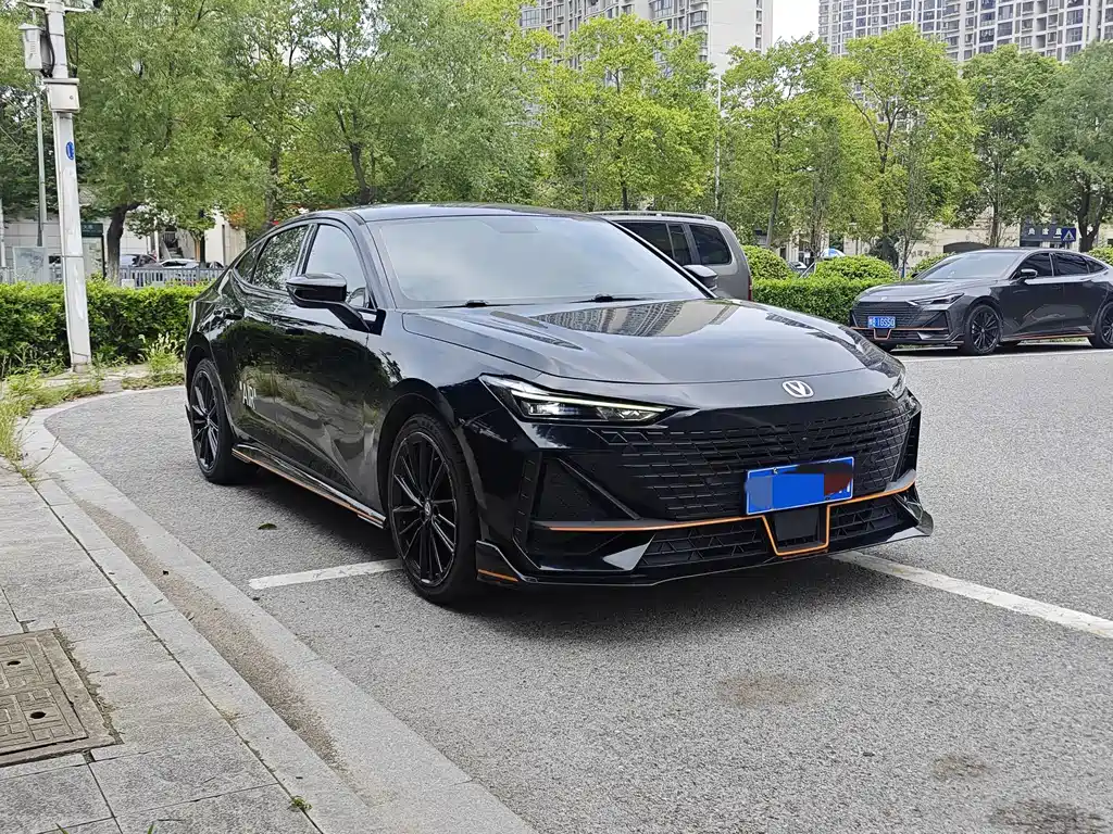 Changan UNI-V 2022