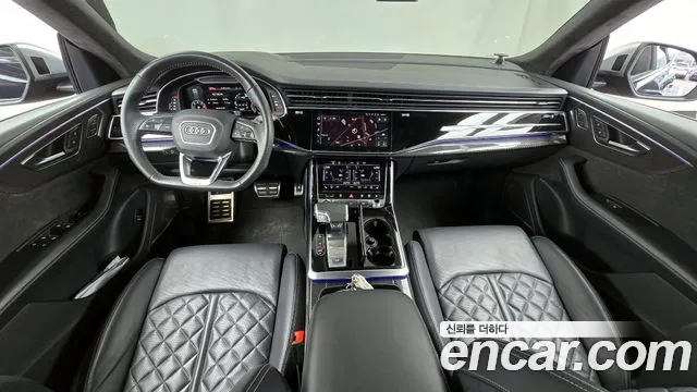 Audi SQ8 2020