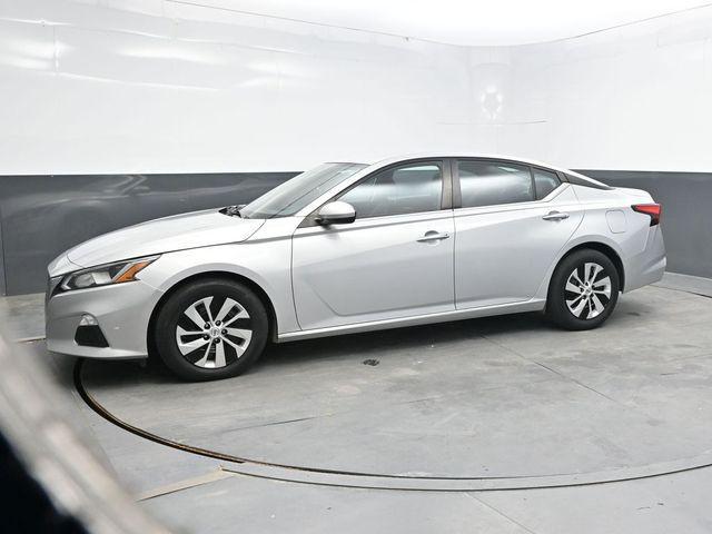 Nissan Altima 2021