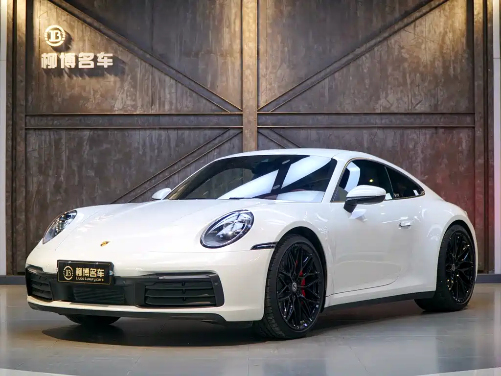 Porsche 911 2021