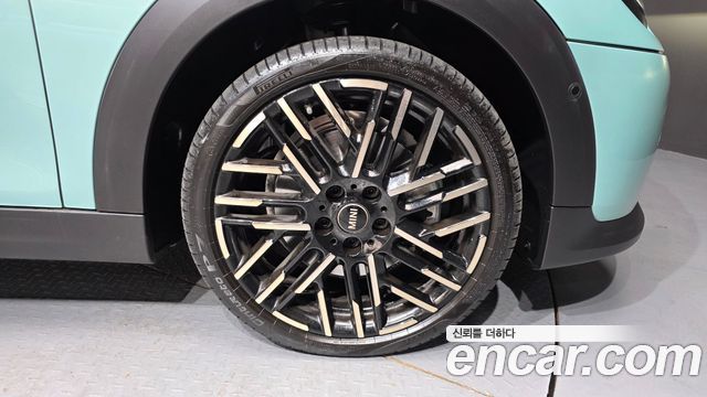 Mini COOPER 2025