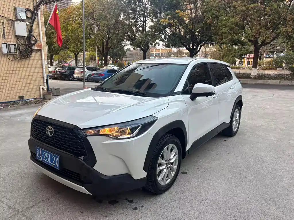 Toyota Corolla Cross 2023