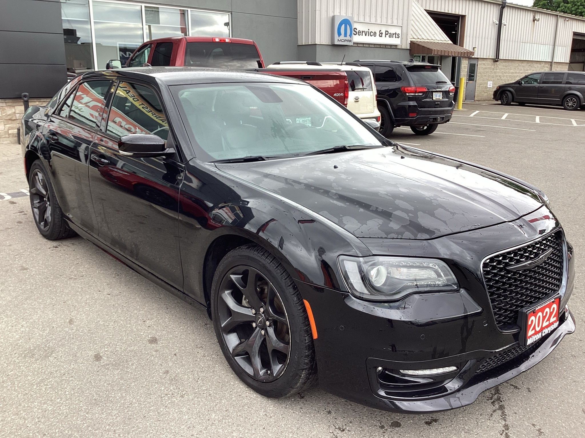 Chrysler 300 2022