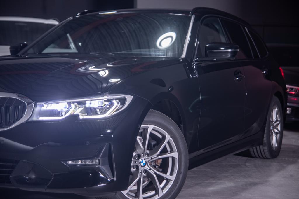 BMW 318 2021