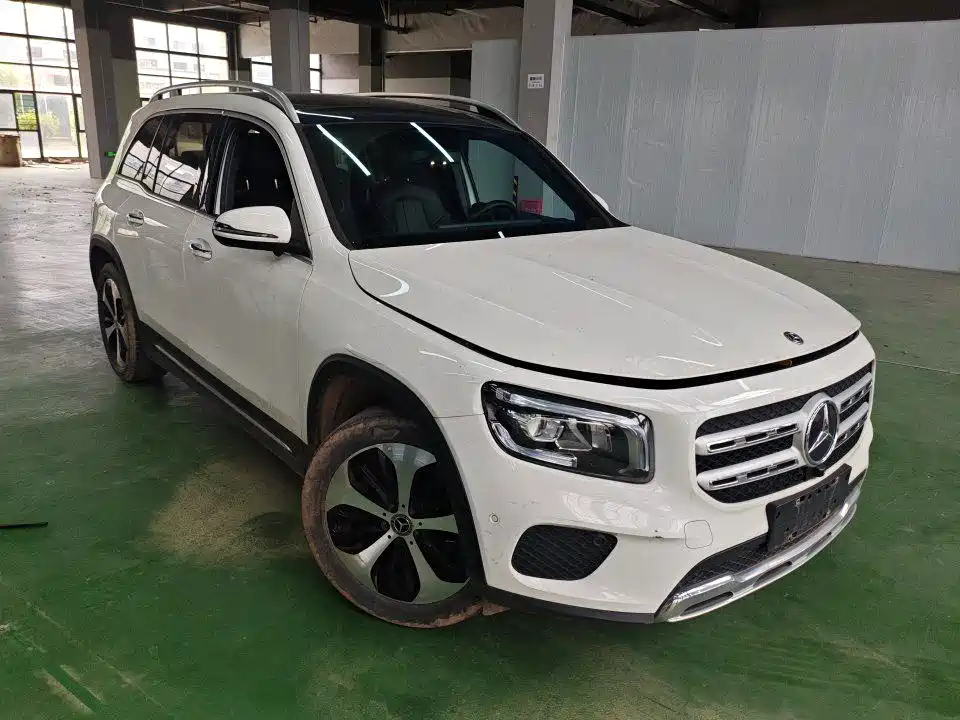 Mercedes-Benz GLB 2021