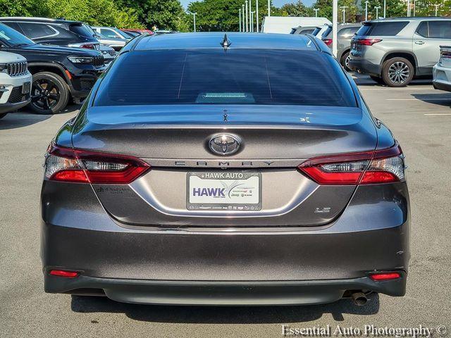 Toyota Camry 2021