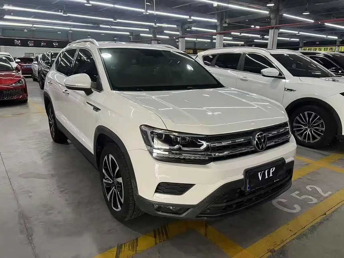 Volkswagen Tharu 2023