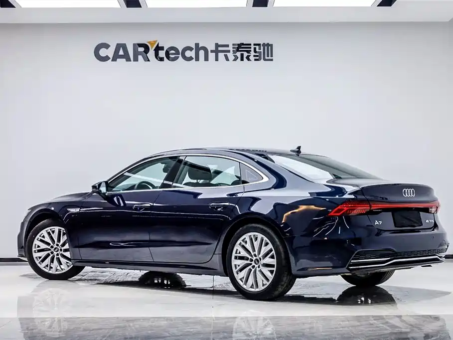 Audi A7 2024