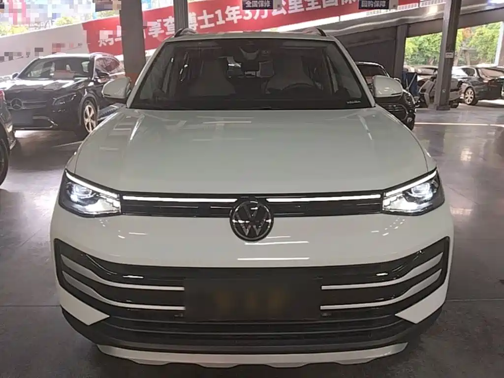 Volkswagen Tharu 2025